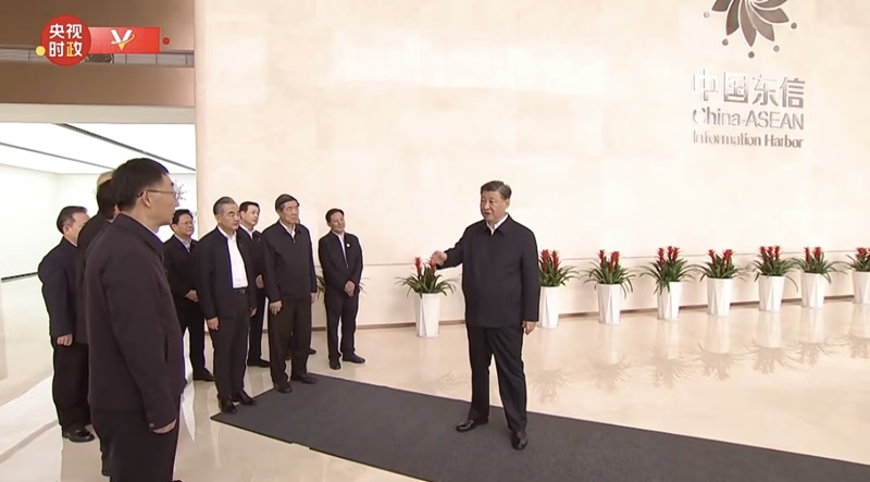 1702602912584080412.jpg 8c5278f0b57e7c459e242bb736c2b83.jpg